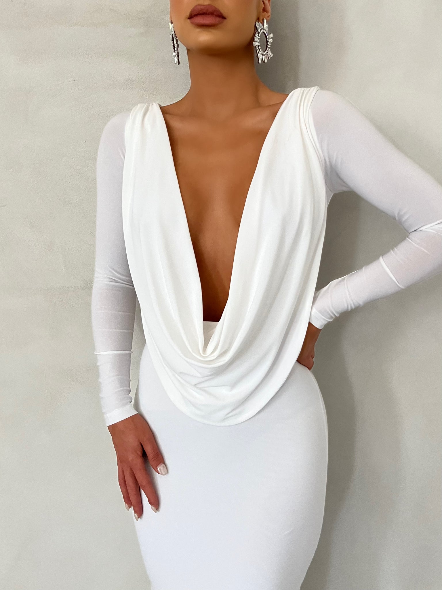 MÉLANI The Label AMARI White Reversible Long Sleeve Dress