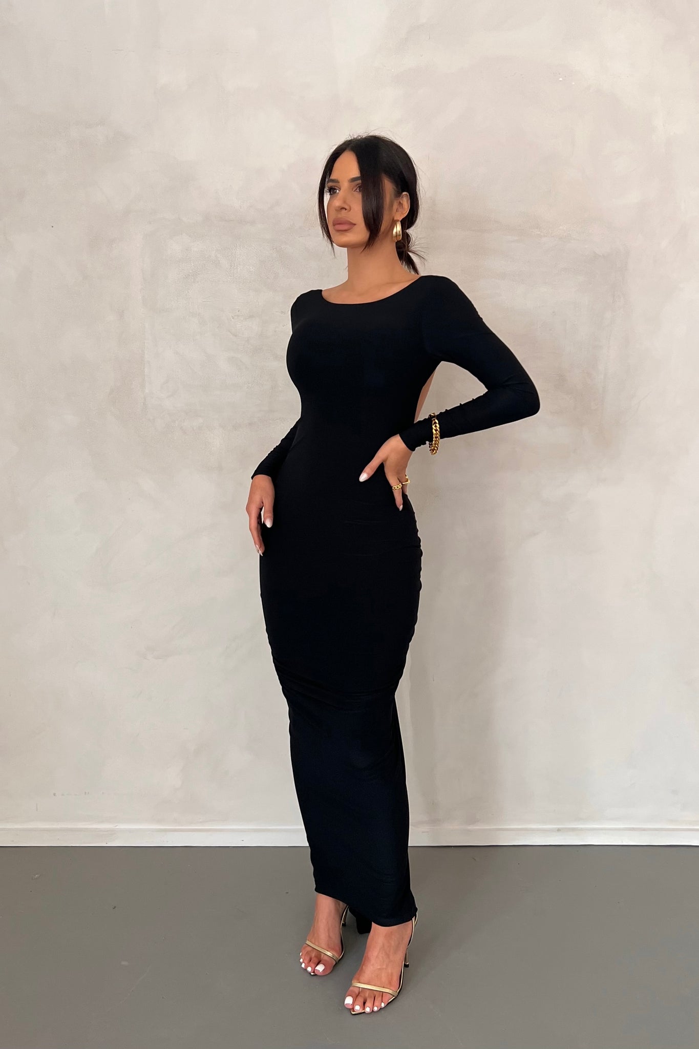 MÉLANI The Label CAMILA Black Long Sleeve Backless Semi Formal Midi Dress