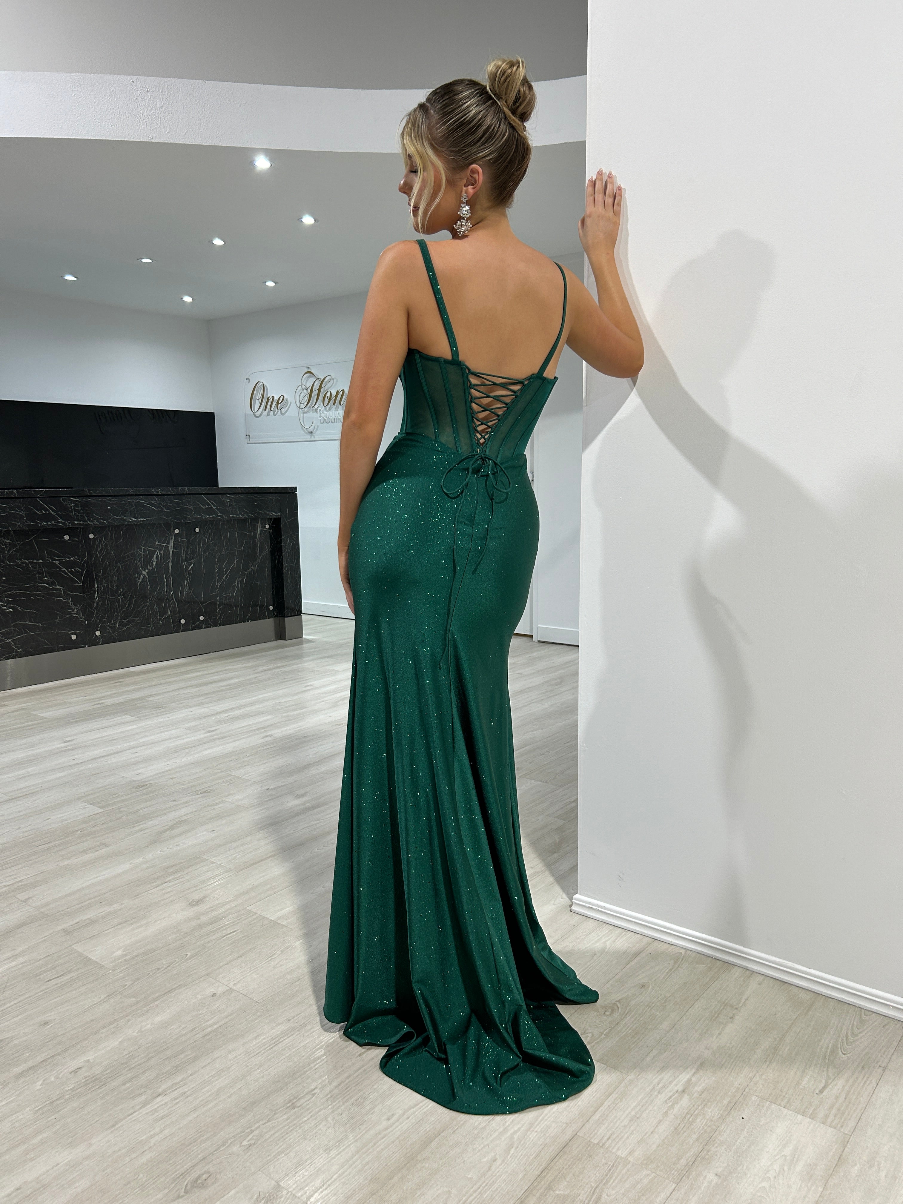 Honey Couture MALIA Emerald Embellished Stretch Glitter Satin Mermaid Formal Dress