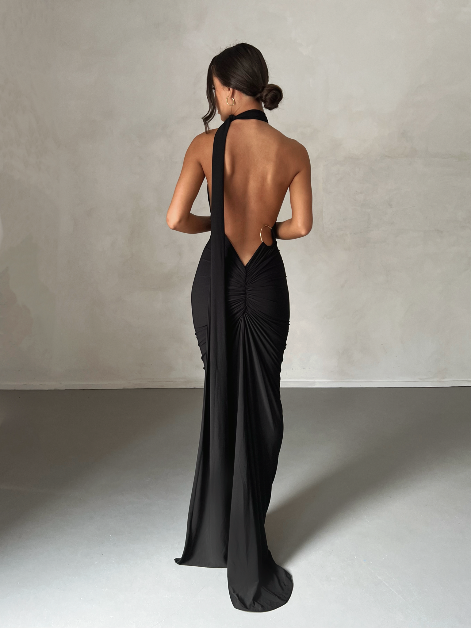 MÉLANI The Label CONSTANTINA Black Asymmetric Halterneck Midi Dress