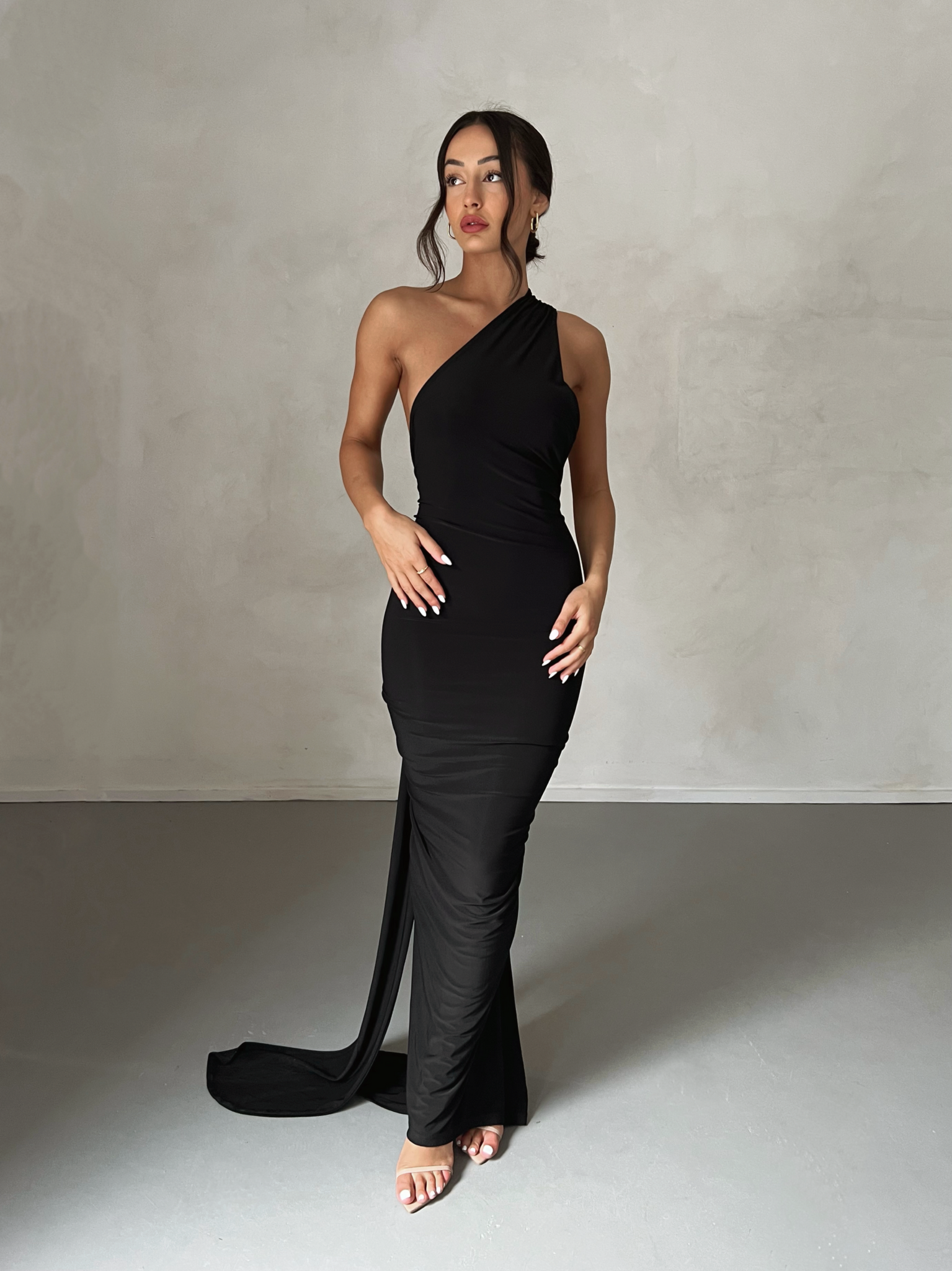 MÉLANI The Label CONSTANTINA Black Asymmetric Halterneck Midi Dress