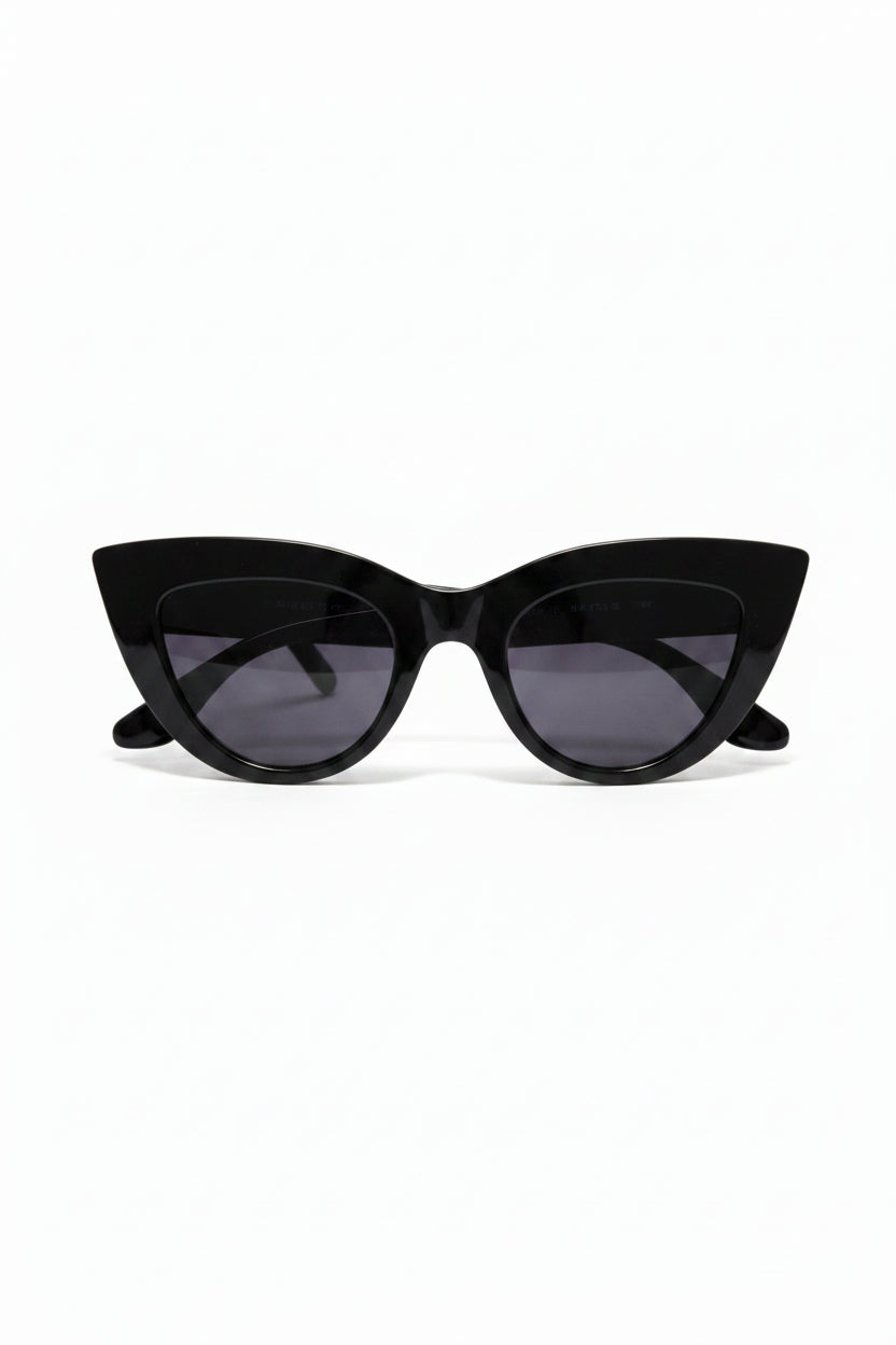 MARBELL Oversized White Cat Eye Fashion Sunglasses