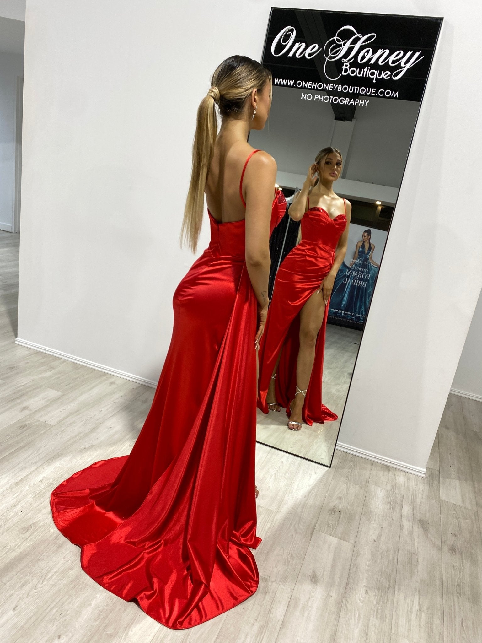 CECILA Silky Diamante Bustier Mermaid Prom & Formal Dress in Australia | One Honey Boutique