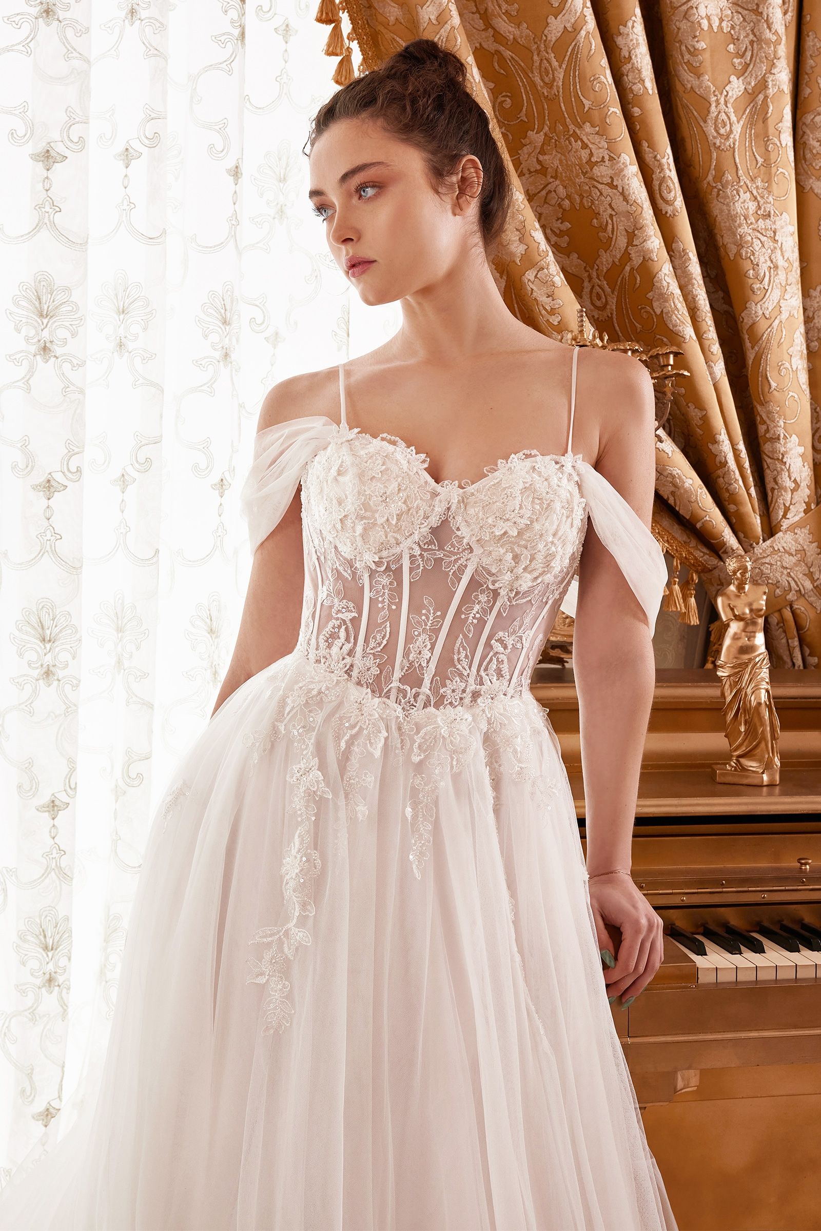 Leaf Lace Appliqued Off-shoulder Fairy Wedding Gown - Promfy