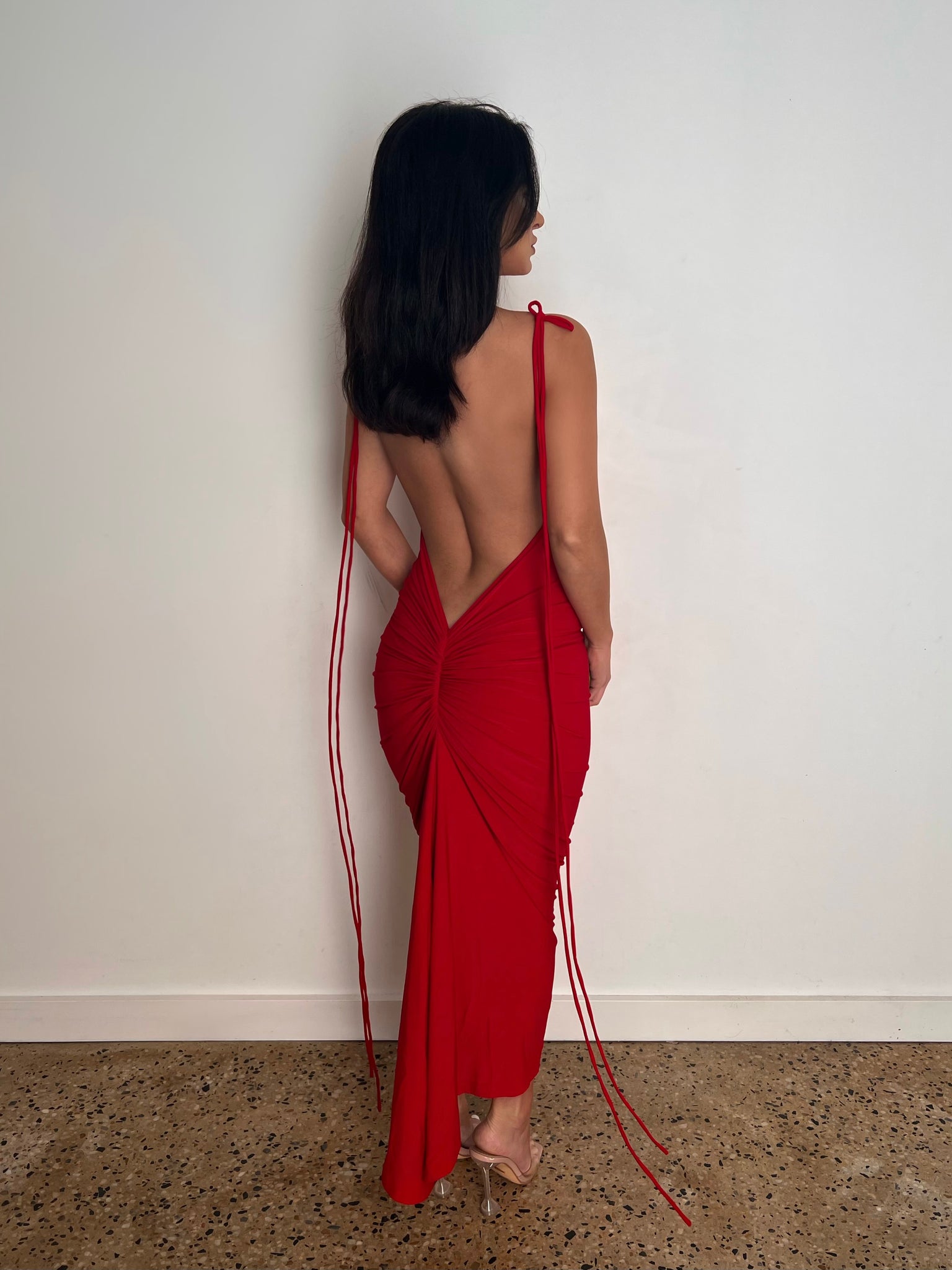 MÉLANI The Label AZARI Midi Dress in Red