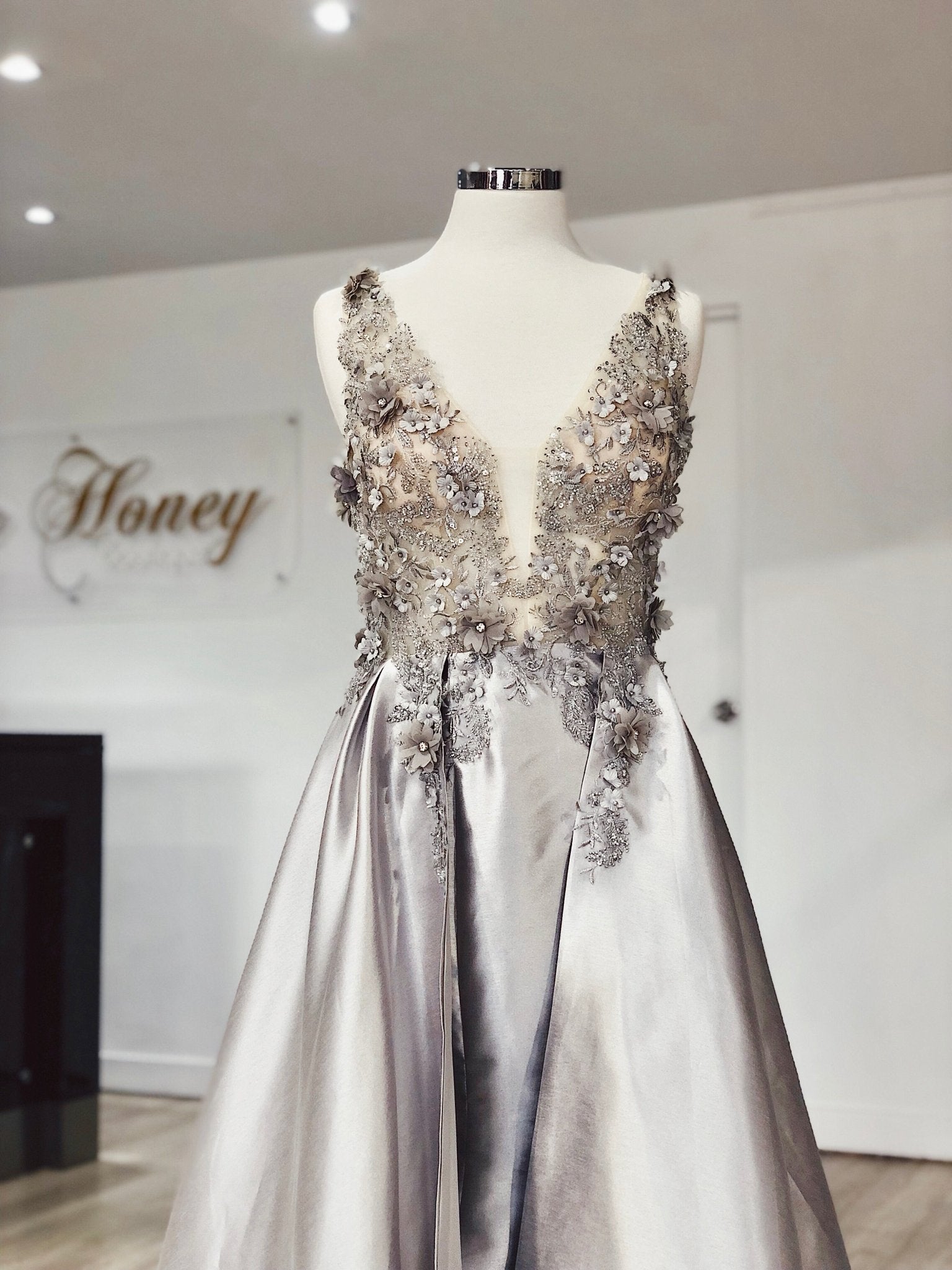 Honey Couture GENESIS 3D Flowers Tulle Bust A Line Formal Gown Dress in Australia | One Honey Boutique