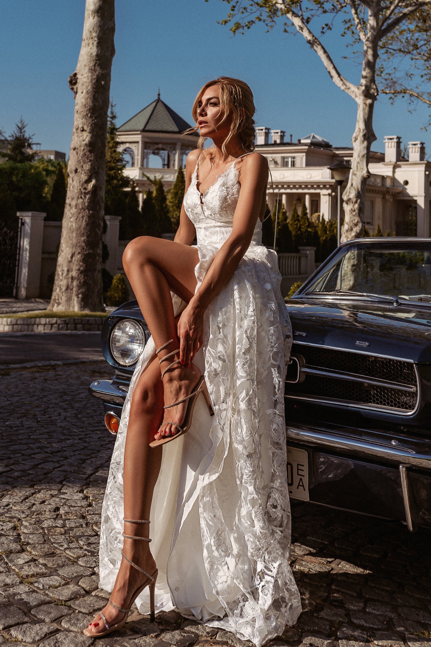 Tina Holly Couture BB014 Ivory Floral Lace Open Back Wedding Dress