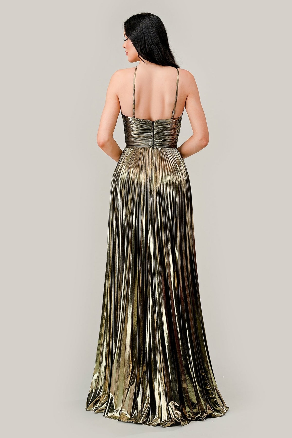 green emerald velvet dress RUE Lame Metallic Shimmer Pleated Halter Neck A Line Prom & Formal Dre