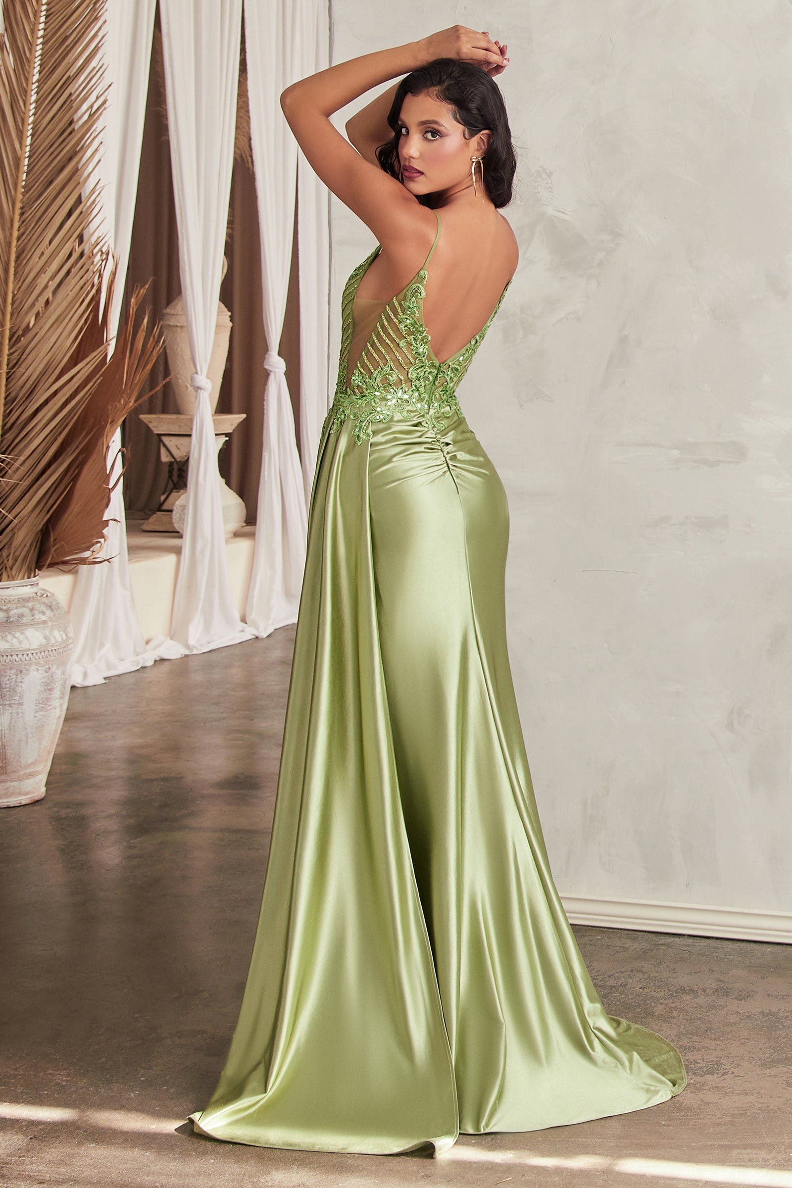 STELANA Lace Bodice Satin Ruched Back Mermaid Prom & Formal Dress