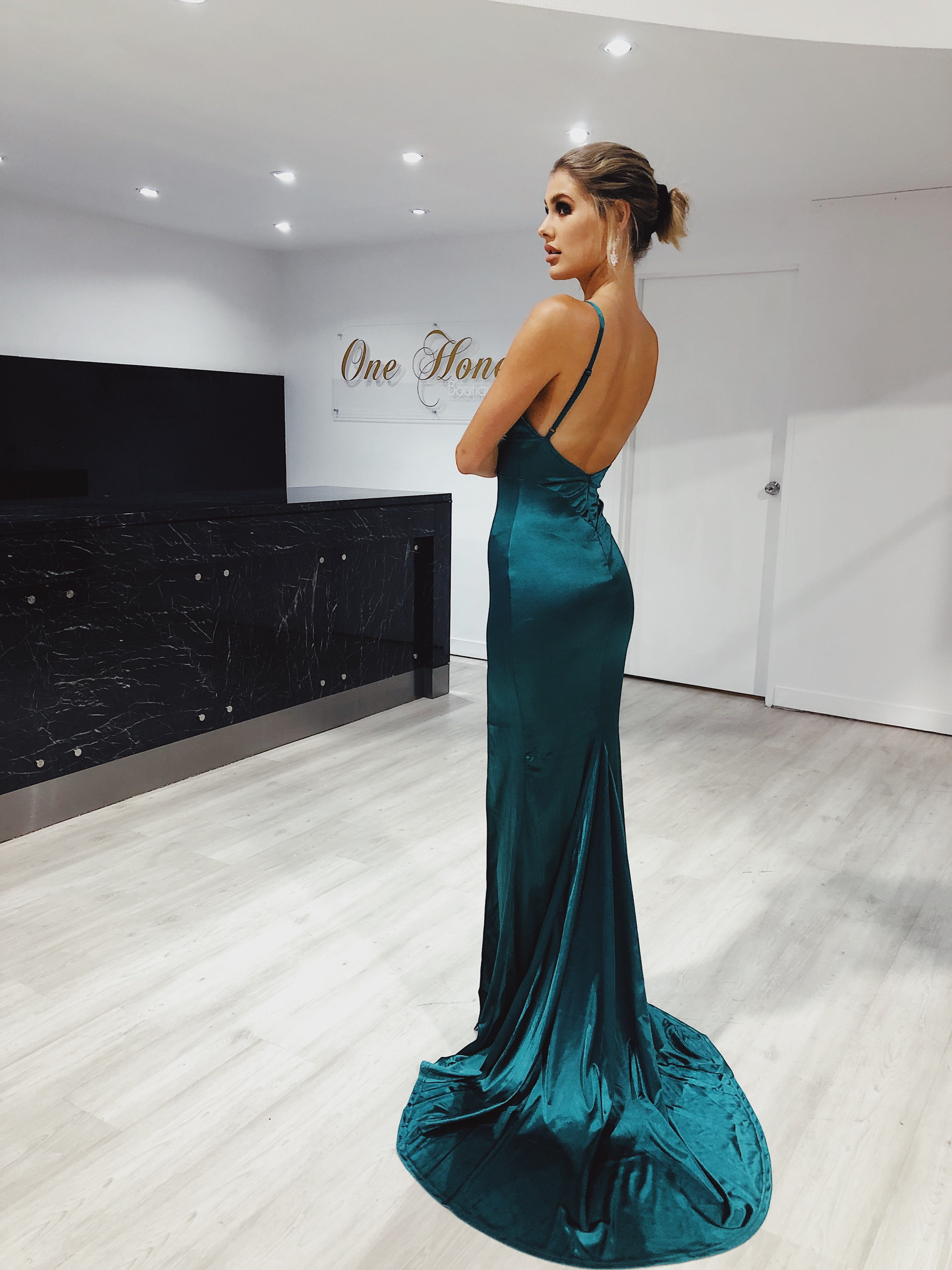 Honey Couture AISHA Emerald Green Low Back Mermaid Evening Gown Dress {vendor} AfterPay Humm ZipPay LayBuy Sezzle