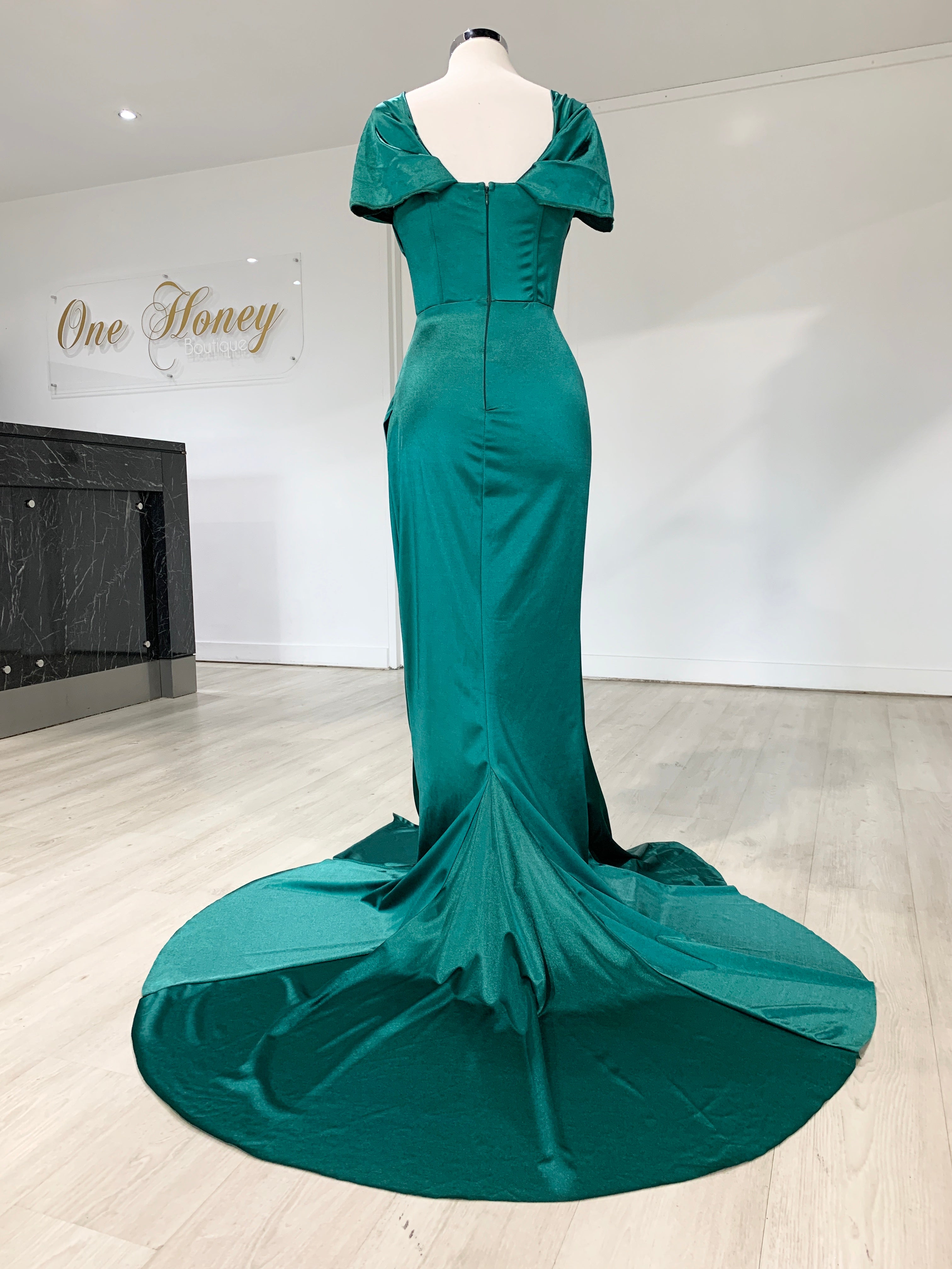 Honey Couture ESMERELDA Emerald Green Formal Dress {vendor} AfterPay Humm ZipPay LayBuy Sezzle
