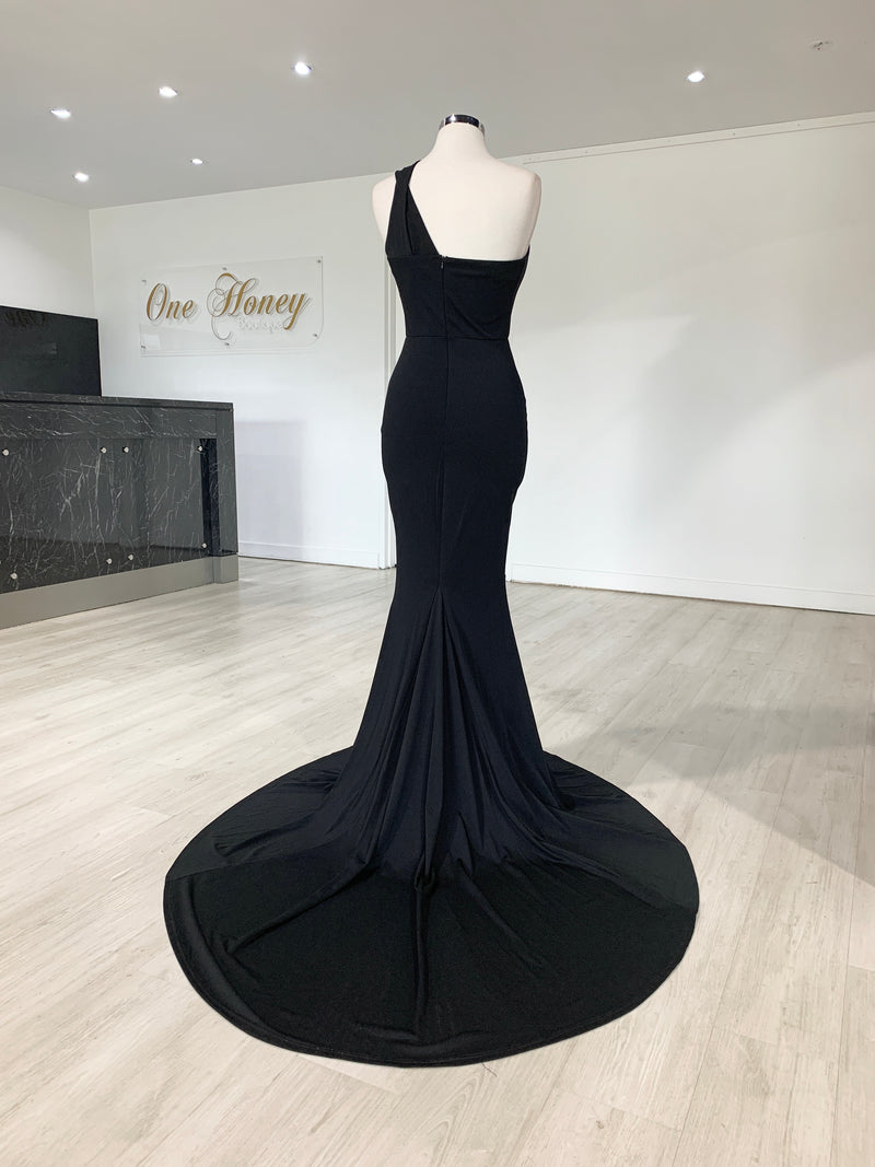 Honey Couture LAYLAH Black One Shoulder Mermaid Formal Dress – One Honey