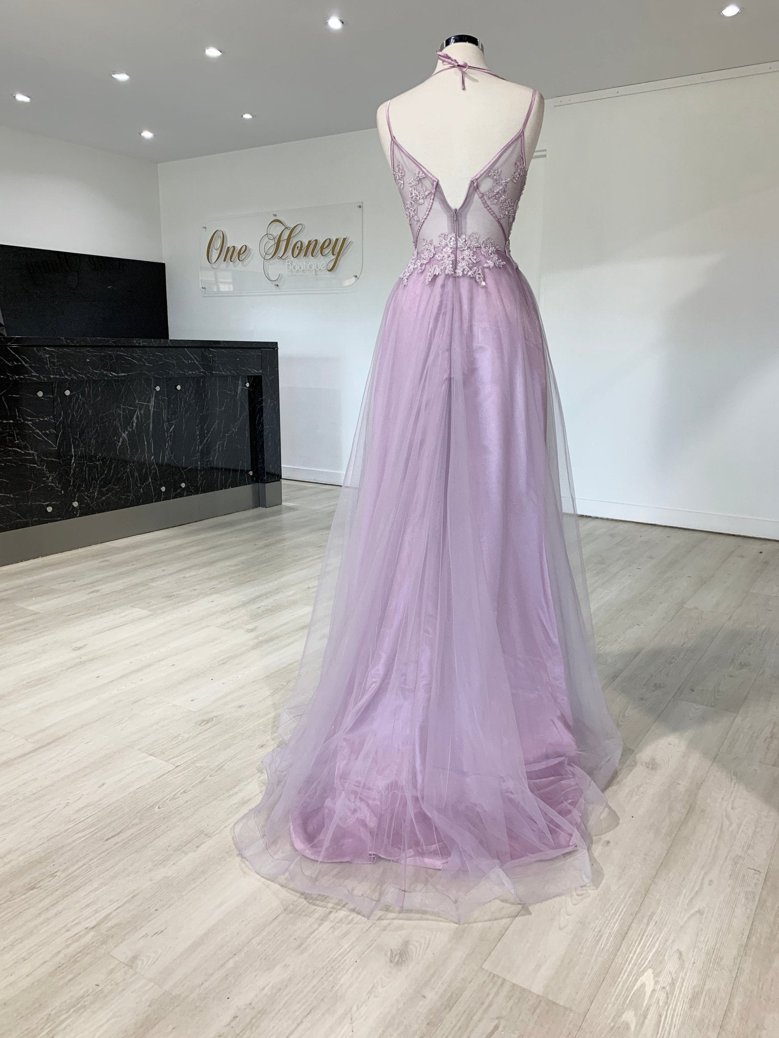 Honey Couture BESS Beaded Lace Applique w Tulle Skirt Formal Dress in Australia | One Honey Boutique