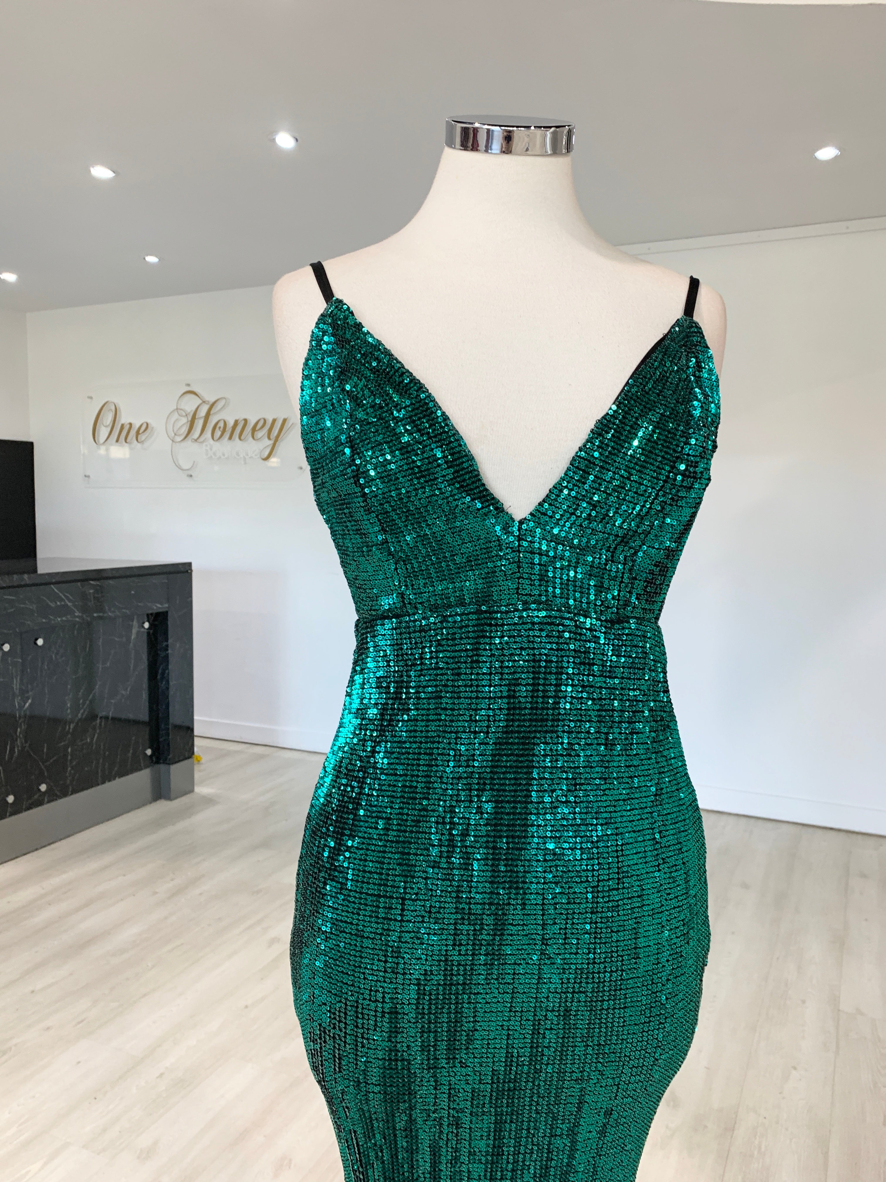 Honey Couture ROSALIE Green Black Low Back Sequin Formal Gown Dress {vendor} AfterPay Humm ZipPay LayBuy Sezzle