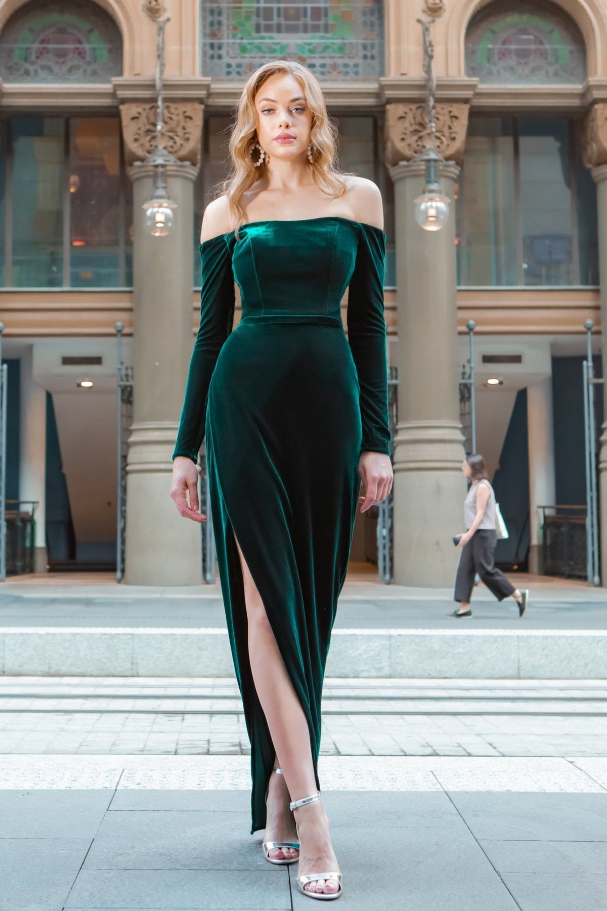 Tina Holly Couture TA301 Emerald Green Velvet Long Sleeve Midi Formal Dress