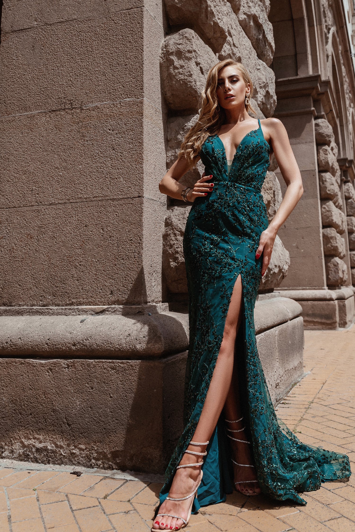 Tina Holly Couture TW031 Emerald Green Deep V Neckline With Beaded Sequins Mermaid Formal Gown Dress