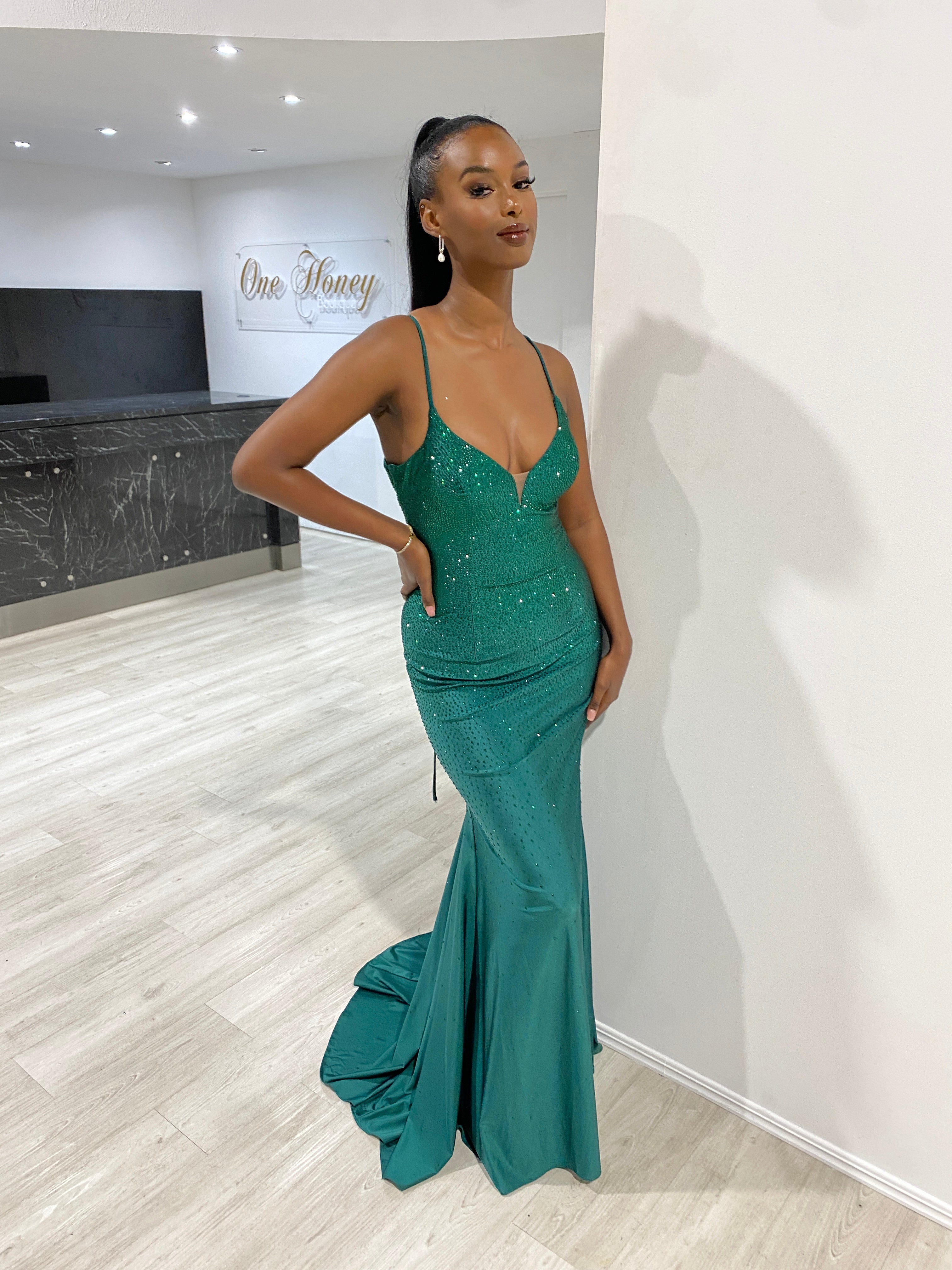 Honey Couture JULIANA Emerald Green Lace Up Back Diamante Mermaid Formal Dress