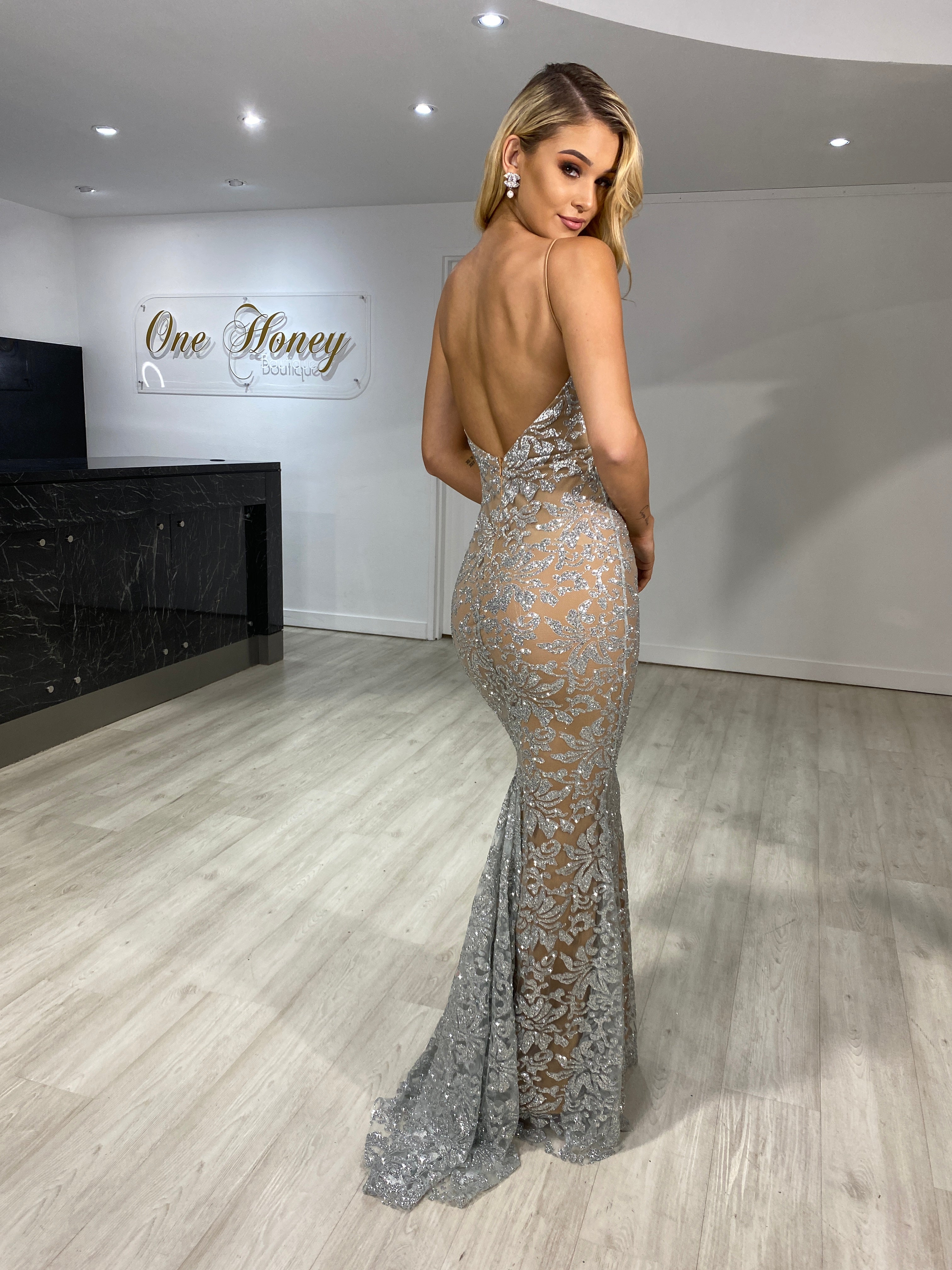 Honey Couture GRETA Silver/Nude Lace & Glitter Overlay Mermaid Formal Gown Dress