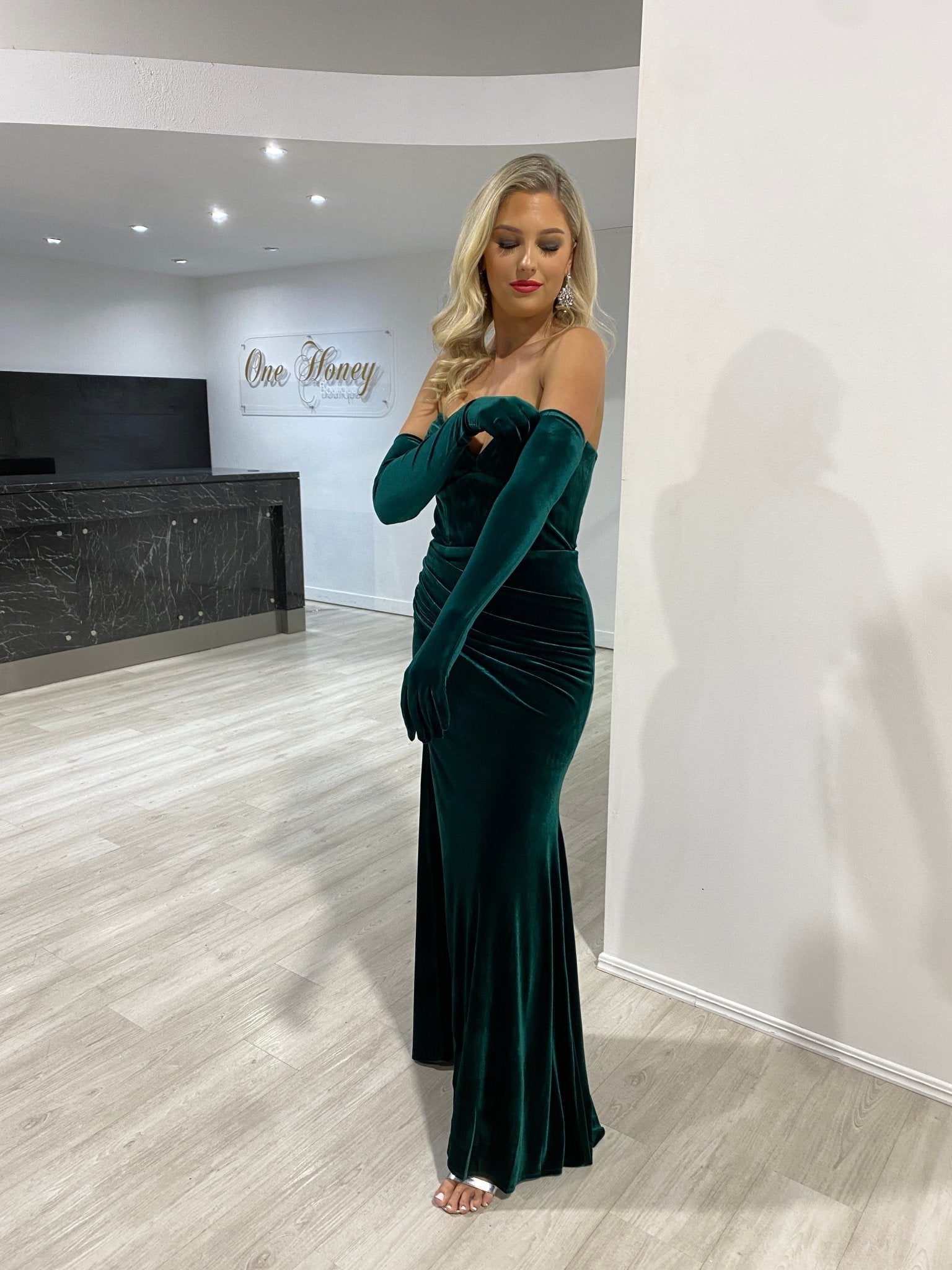LIZZO Strapless Velvet Mermaid Formal Dress with Gloves in Australia | One Honey Boutique