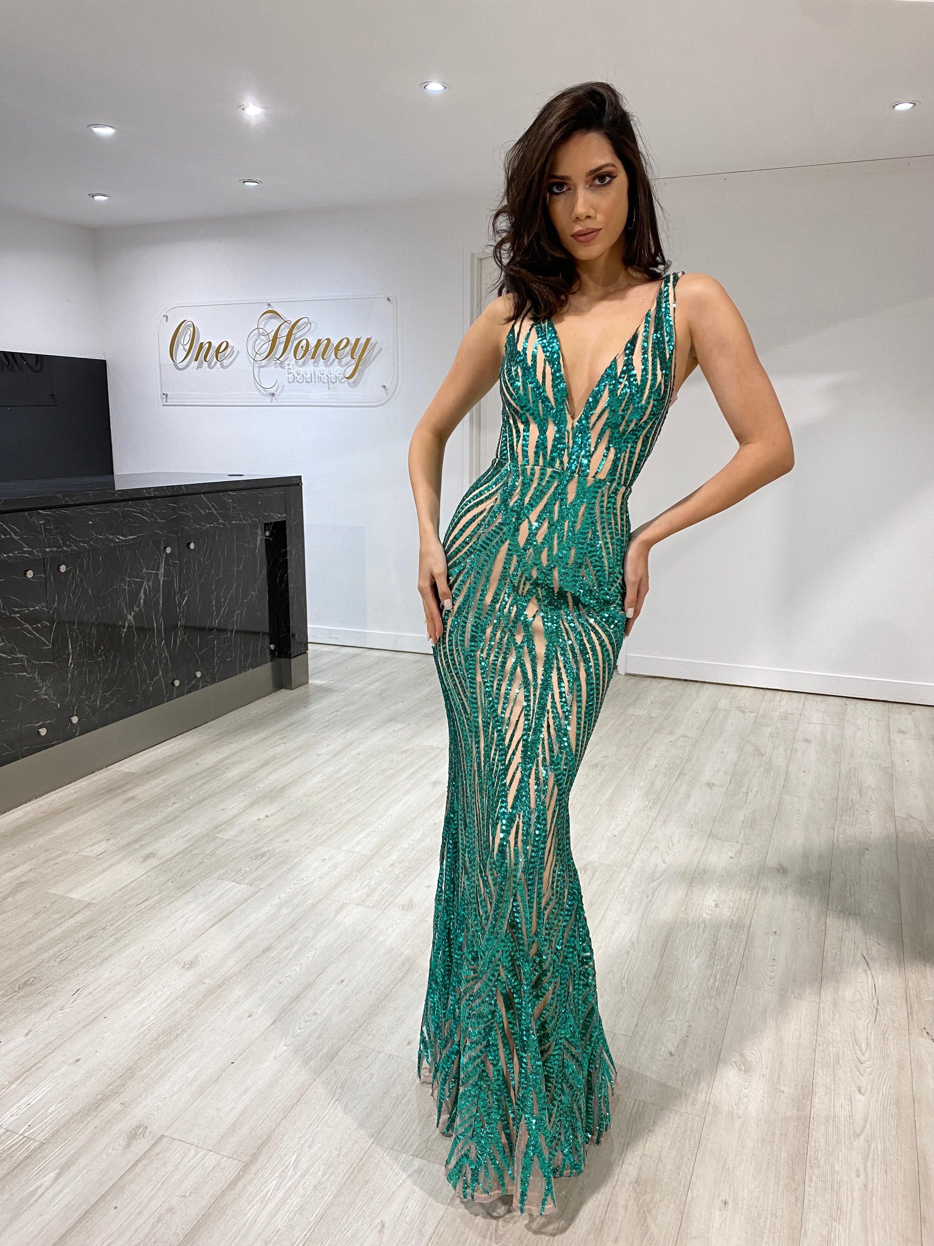 Honey Couture YASMIN Emerald Green Sequin Formal Gown
