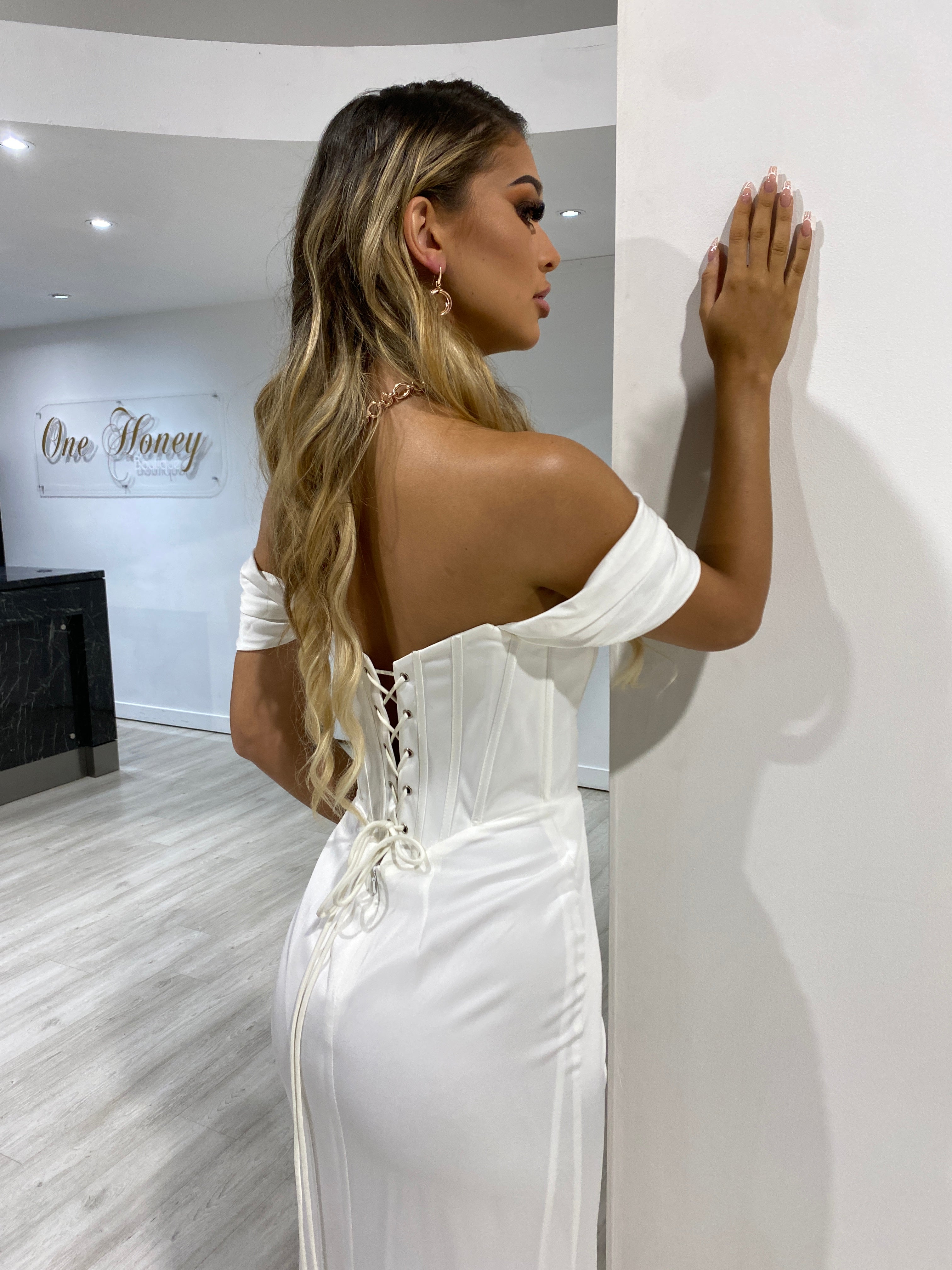 Honey Couture TYRA Off White Corset Bustier Leg Split Formal Dress