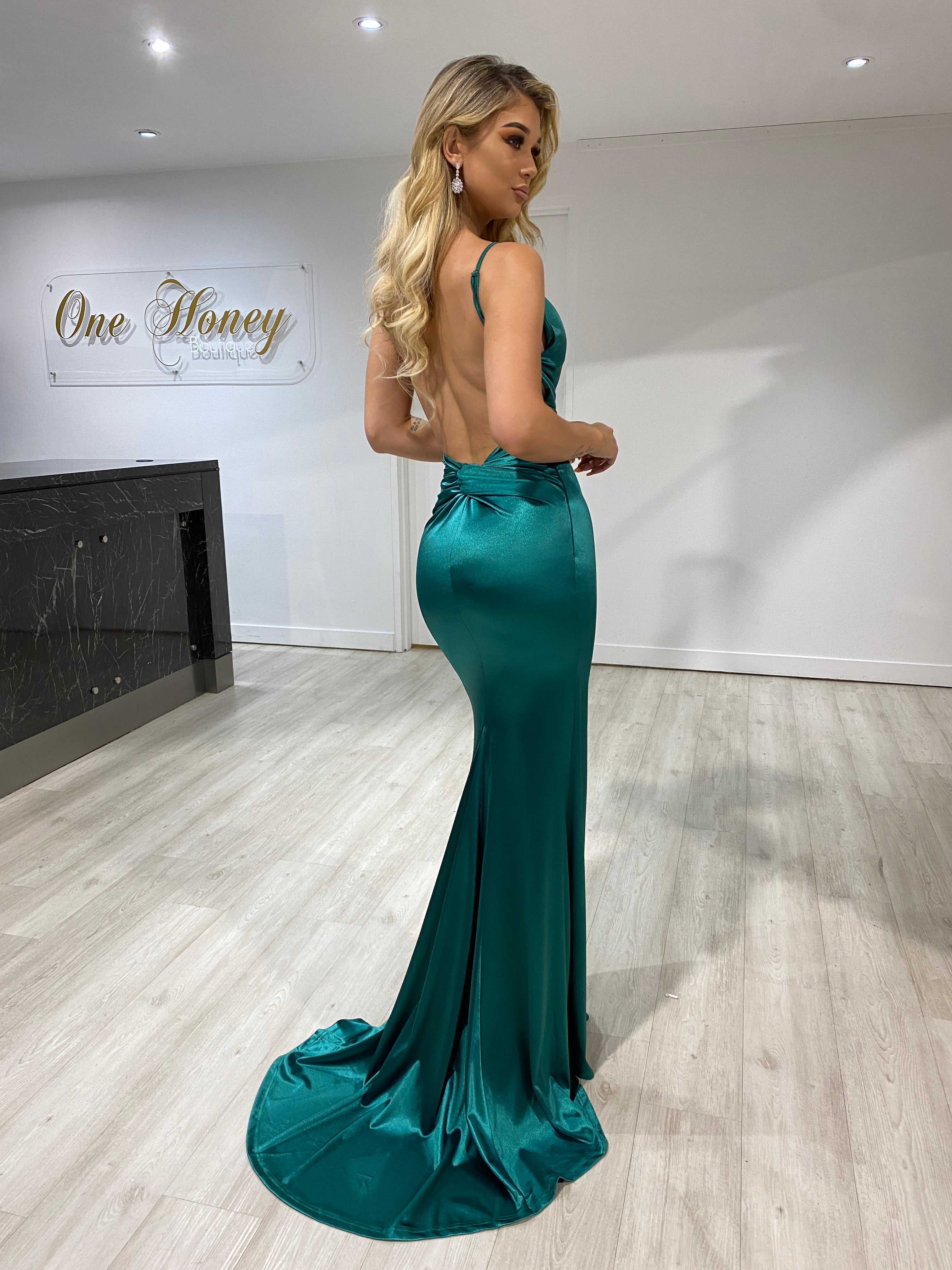 Honey Couture SAMARA Emerald Green Knot Feature Low Back Silky Mermaid Formal Gown