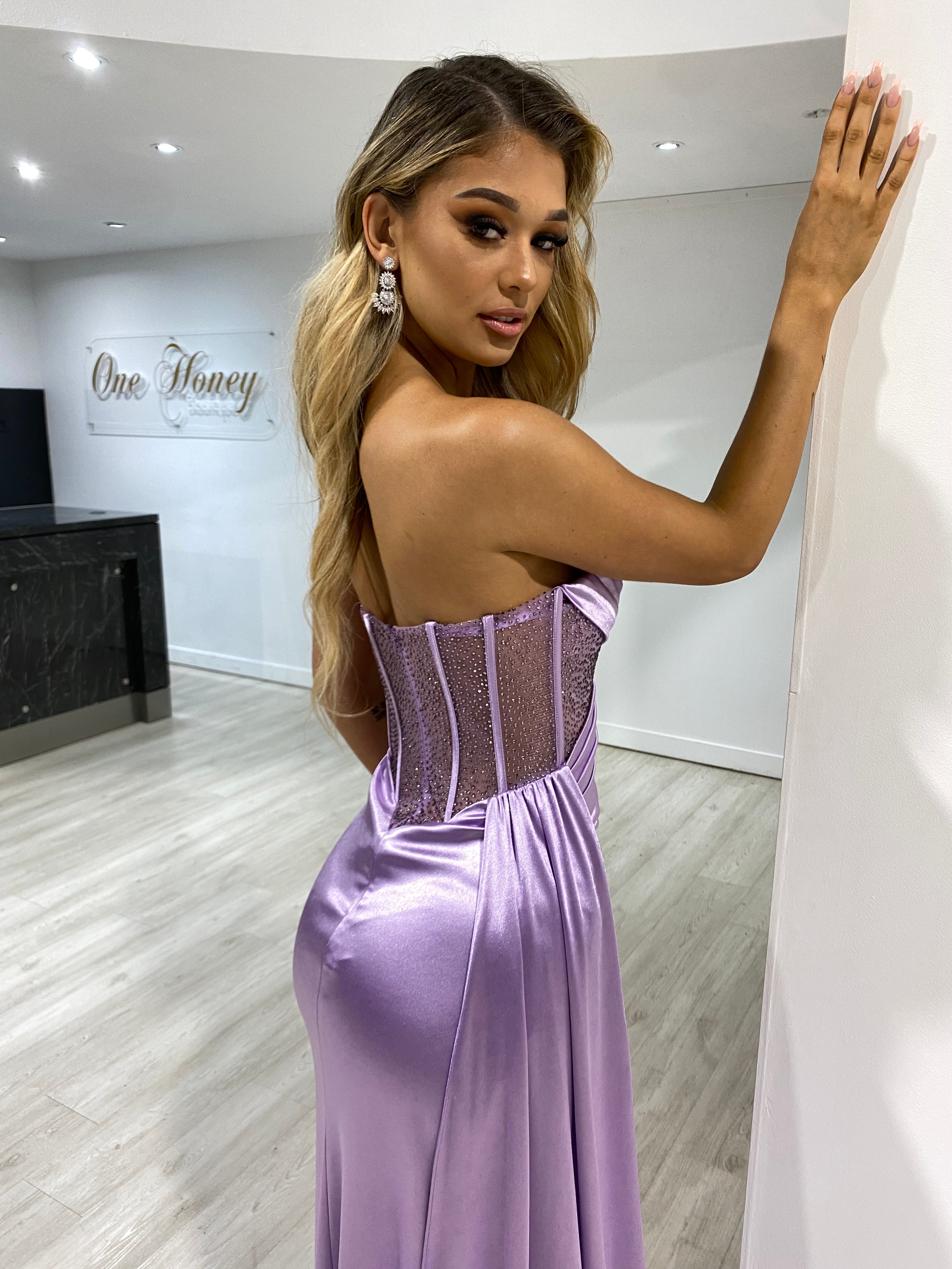 Style Lavender Purple Satin One Shoulder A-line Formal Gown Maniju Size 10  Bridesmaid One Shoulder Purple A-line Dress on Queenly