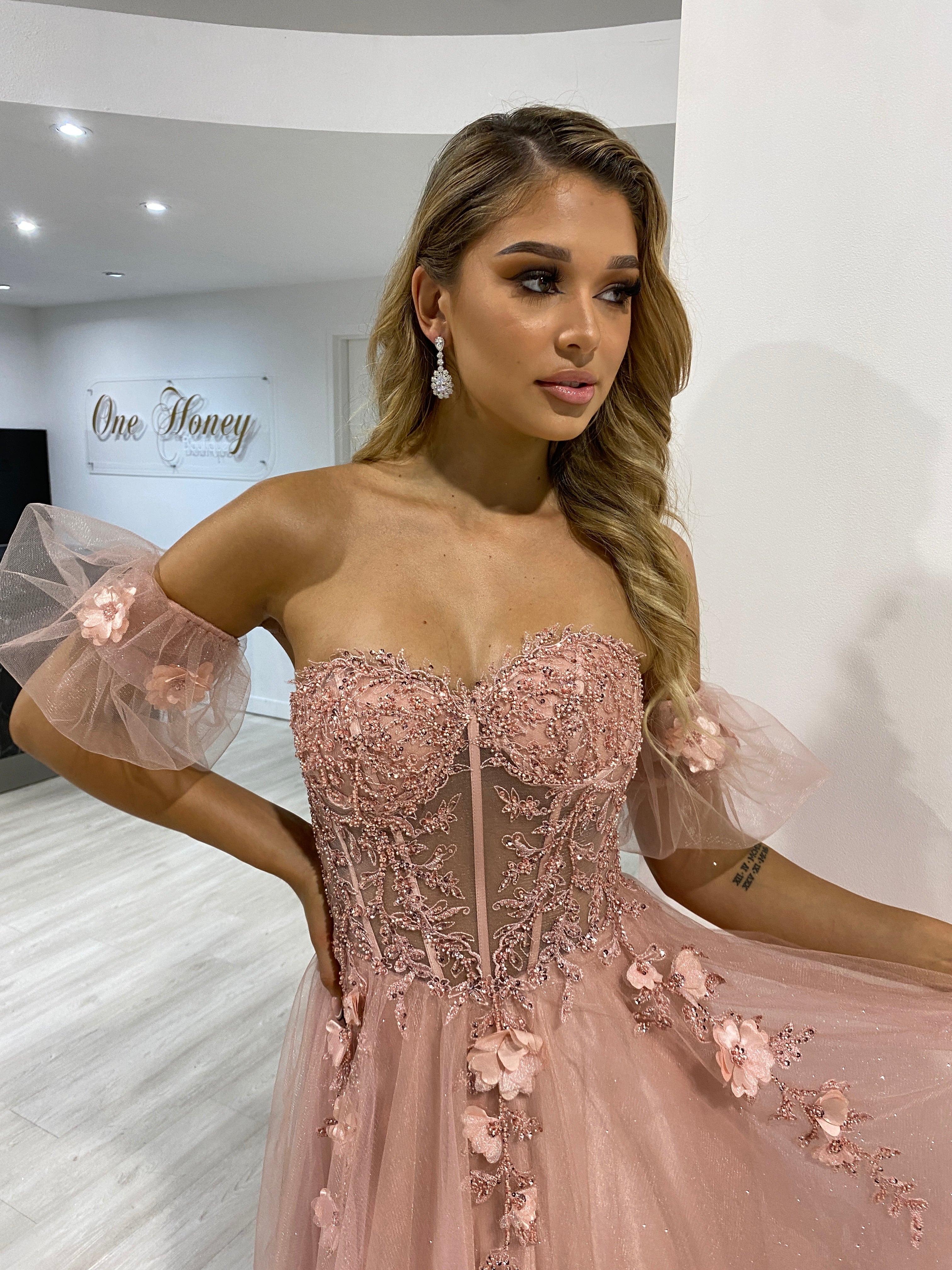 Honey Couture BLOOM Blush Pink Bustier Lace Applique Tulle Formal Dres